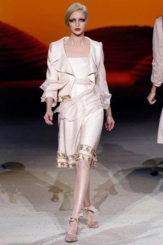 Look 8